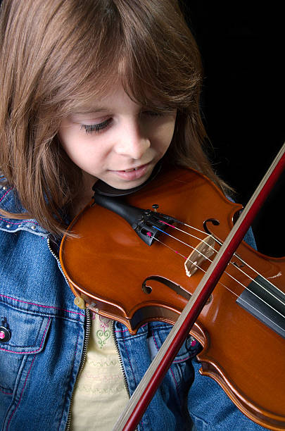 istock Violin girl 94919808