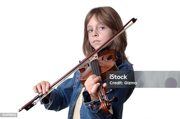 Foto de Violino Garota e mais fotos de stock de Aprender - Aprender, Arco - Equipamento Musical, Barulho