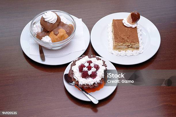 Dessert - Fotografie stock e altre immagini di Beige - Beige, Bibita, Biscotto secco