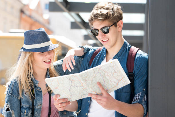 istock Young tourists in a city 949235334