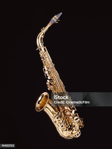 Foto de Saxofone Isolada Em Preto 4 X 5 De Filme e mais fotos de stock de Figura para recortar - Figura para recortar, Saxofone - Instrumento de sopro de madeira, Barulho