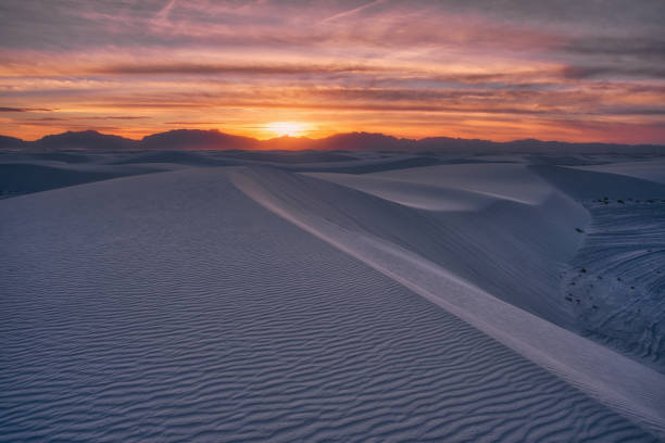 istock White Sands National Monument at Sunset 949265066