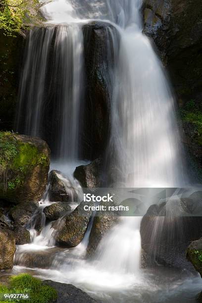 Ryuzu Non Taki - Fotografie stock e altre immagini di Acqua - Acqua, Ambientazione esterna, Ambientazione tranquilla