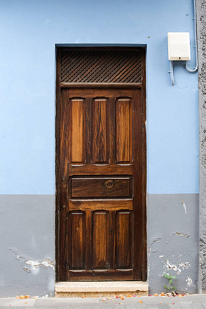 istock wooden spanish door 94930154
