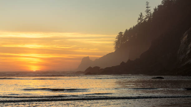 istock Sunseet at Short Sand Beach, Oregon 949585566