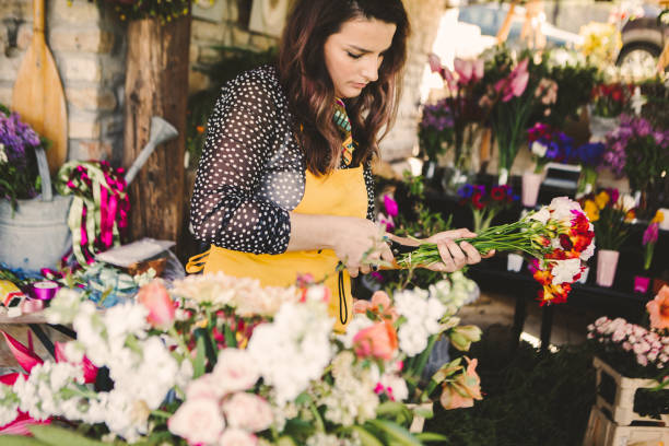 istock Love seeing how combining these flowers make something truly spectacular. 949604492