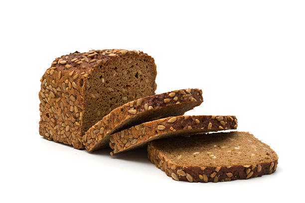 pełnoziarnista brunatny chleb - brown bread zdjęcia i obrazy z banku zdjęć