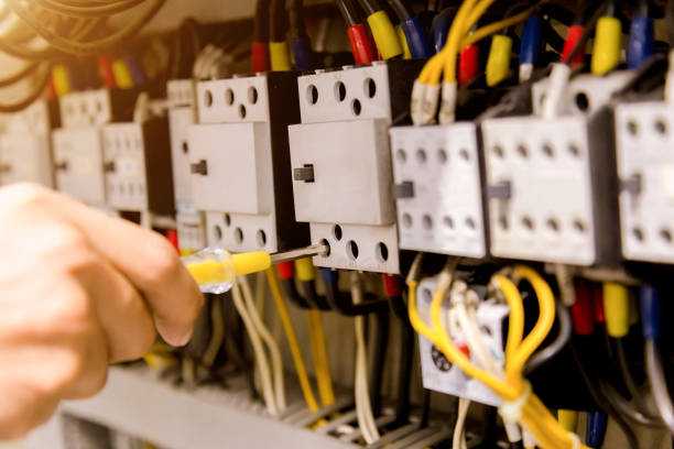 istock Electrician measurements with multimeter tester System ready. 949711396