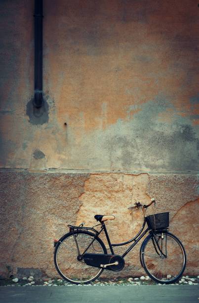 istock Cinque Terre Monterosso bike 949711636