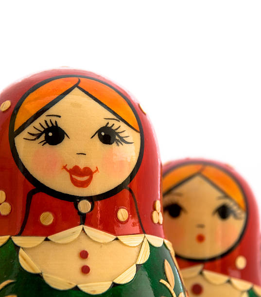 матрешки - doll russian nesting doll babushka two objects стоковые фото и изображения