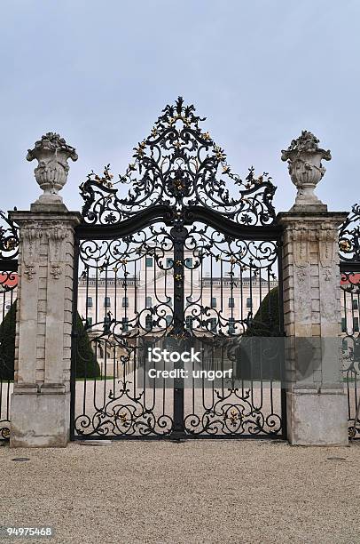 Palacio De Esterhazy Foto de stock y más banco de imágenes de Hierro - Hierro, Puerta - Estructura, Aire libre