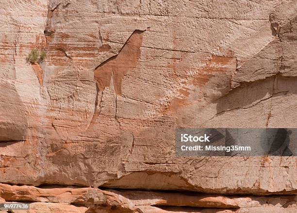 Petroglyph - zdjęcia stockowe i więcej obrazów Akwaforta - Akwaforta, Fotografika, Gorąco