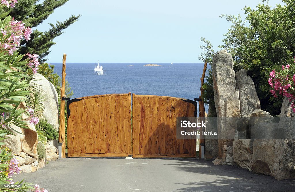 Residencia de lujo - Foto de stock de Cerdeña libre de derechos