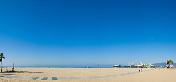 playa esplanade - santa monica pier beach panoramic santa monica fotografías e imágenes de stock