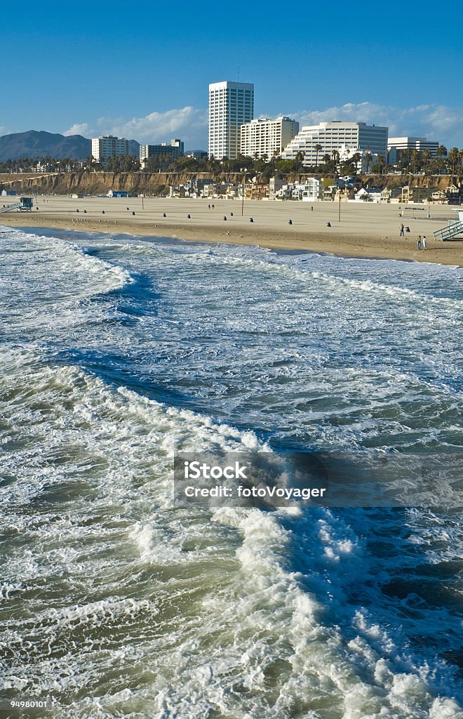 Santa Monica Surfen und Strand - Lizenzfrei Santa Monica-Pier Stock-Foto