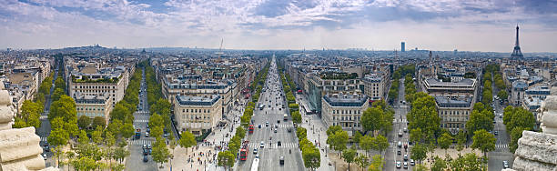 14 シャンゼリゼエッフェル塔 - paris france france arc de triomphe europe ストックフォトと画像