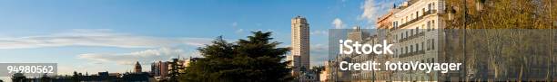 Madrid Skyline Sonnenuntergang Stockfoto und mehr Bilder von Architektur - Architektur, Außenaufnahme von Gebäuden, Balkon