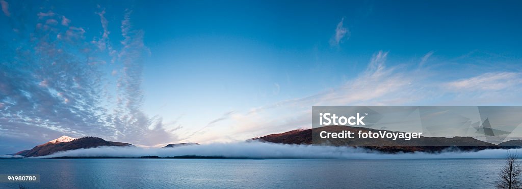 Cromo Amanhecer Lago Nuvem - Royalty-free Amanhecer Foto de stock