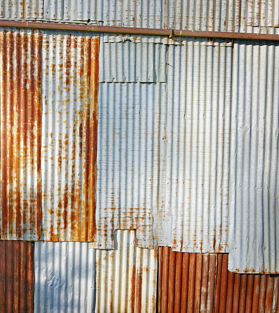 zardzewiały faliste ściany - corrugated iron metal iron rusty zdjęcia i obrazy z banku zdjęć