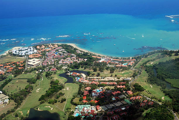 istock Tourist resort- view from the sky 94984394