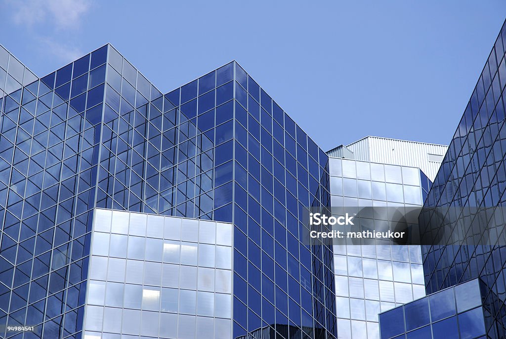 Office edifício - Foto de stock de Alto - Descrição Geral royalty-free