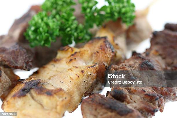 Brochetas Foto de stock y más banco de imágenes de Alimento - Alimento, Asado - Alimento cocinado, Asado al pincho