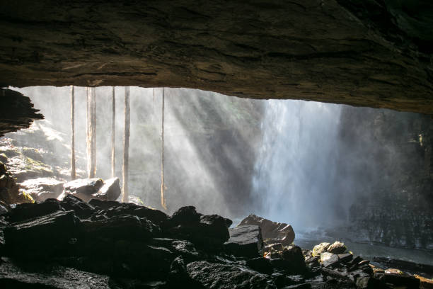 istock Light at the end of the tunnel 949947324