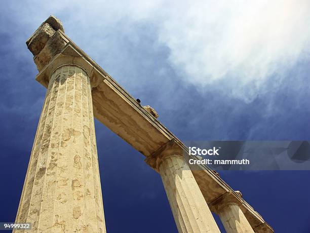 Colonne Greche - Fotografie stock e altre immagini di Antico - Condizione - Antico - Condizione, Antico - Vecchio stile, Apollo - Divinità greca