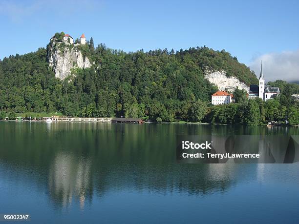 Красивое Озеро Bled Julian Альпы Словения Центральная Европа — стоковые фотографии и другие картинки Блед