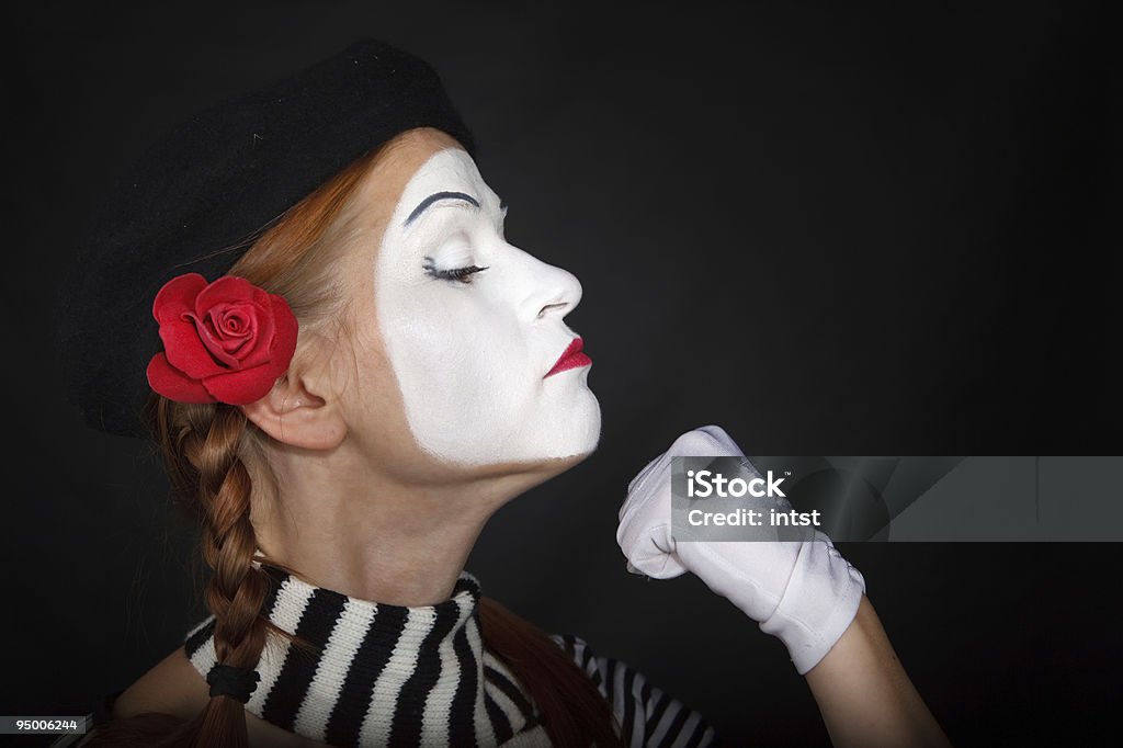 Portret mime Dziewczyna - Zbiór zdjęć royalty-free (20-24 lata)