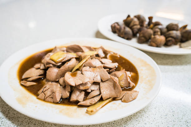 chicken braised with soy bean sauce