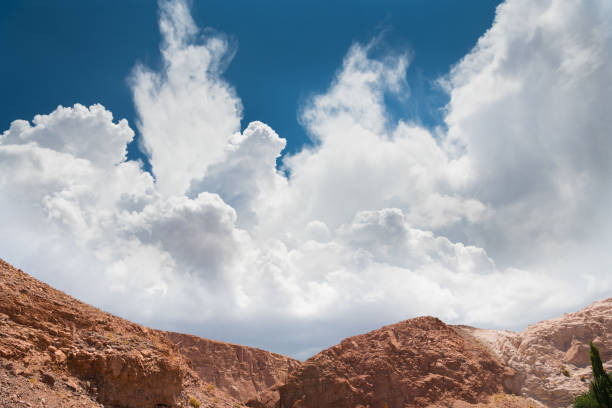 Atacama desert - Arcoiris valley and mountains