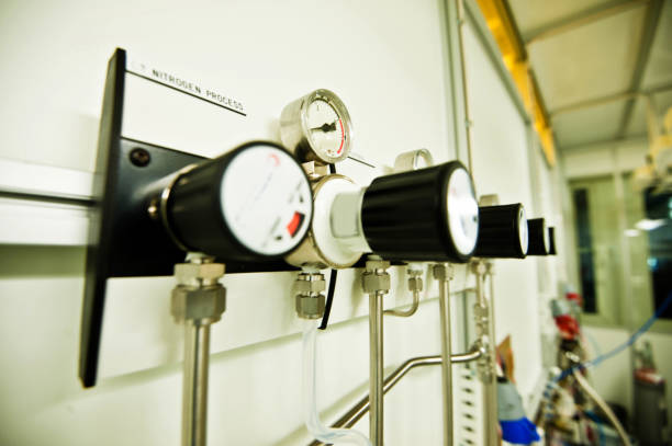 istock Gas And Liquid Control: Tubes and Knob 950279886