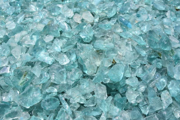 istock A rock made of glass 950313852