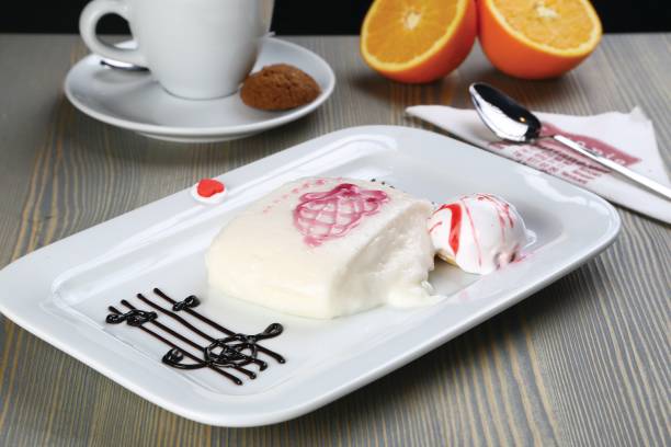 Chicken breast pudding - Turkish Milky Dessert
