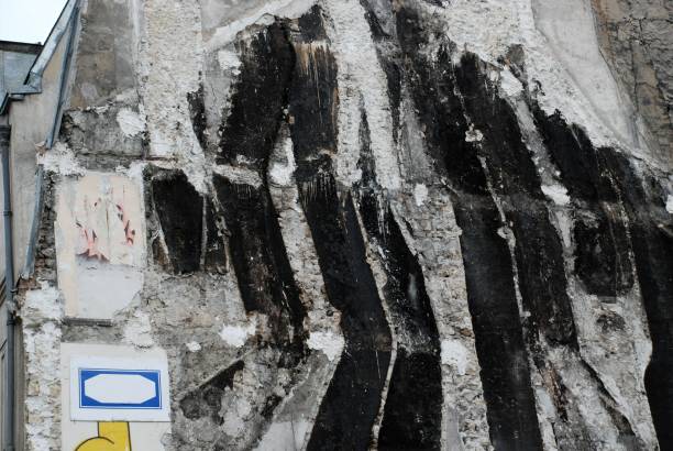 istock Black tracks of soot of fireplace 950355392