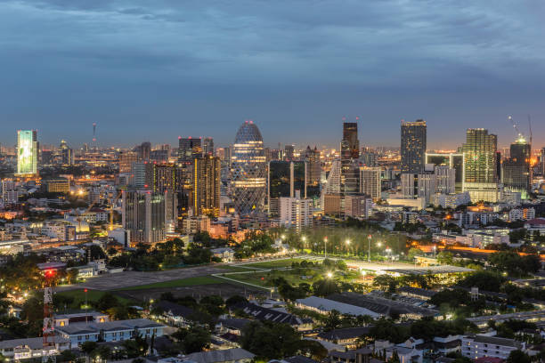 istock Day and Night beautiful downtown view on a cloudy day. 950372480