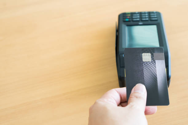 istock Contactless payment done by credit card 950400778