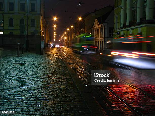 Photo libre de droit de Helsinki Par Nuit banque d'images et plus d'images libres de droit de Nuit - Nuit, Helsinki, Rue