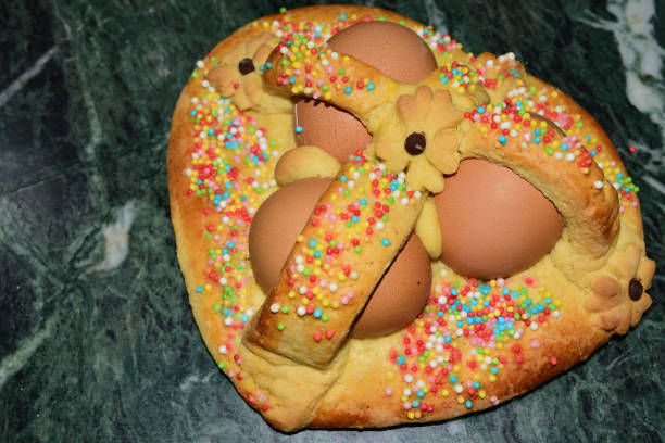 istock Traditional Sicilian Easter cookies with eggs named cuddure 950446532
