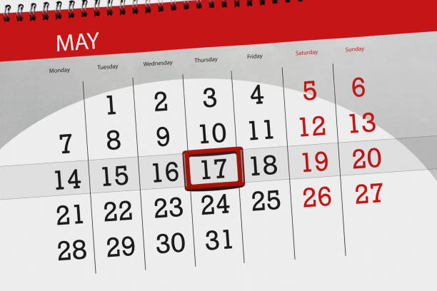 istock The daily business calendar page 2018 May 17 950472102