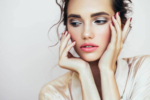istock Beautiful woman with light make-up 950484596