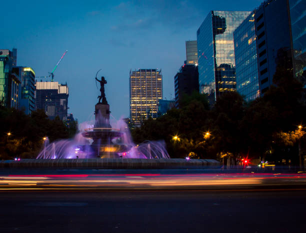 istock Fountain at night Mexico city 950507592