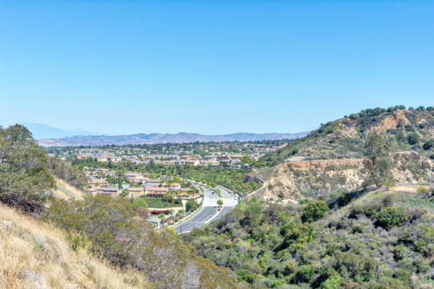 istock Last hills before houses 950542560