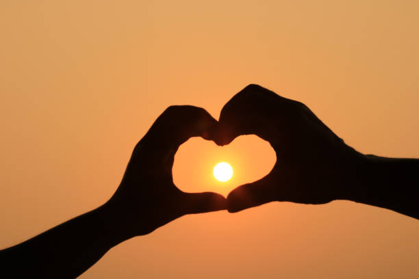istock Heart love sunshine 950587200
