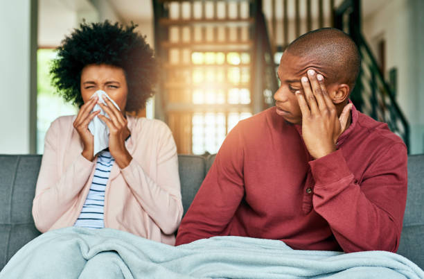 istock Hope your germs don't get passed on to me 950599030
