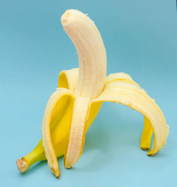 istock Fresh banana on pink background 950613656