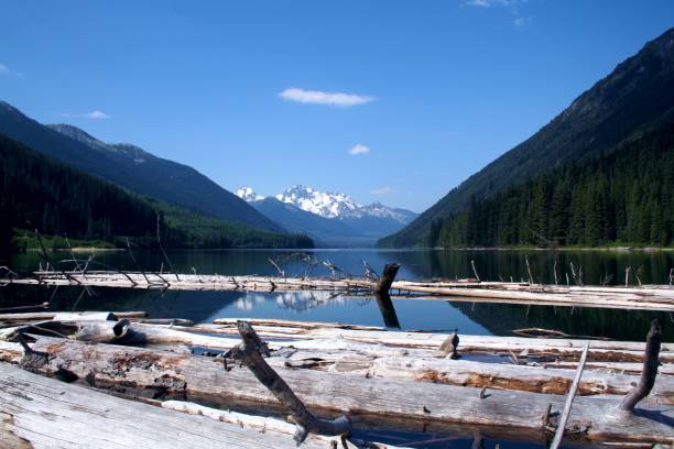 istock Lakes of Canada 950622064