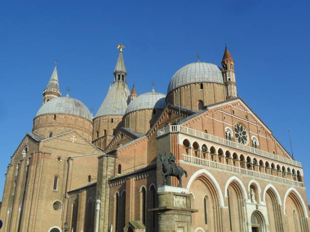 istock Basilica of Saint Anthony of Padua 950624700