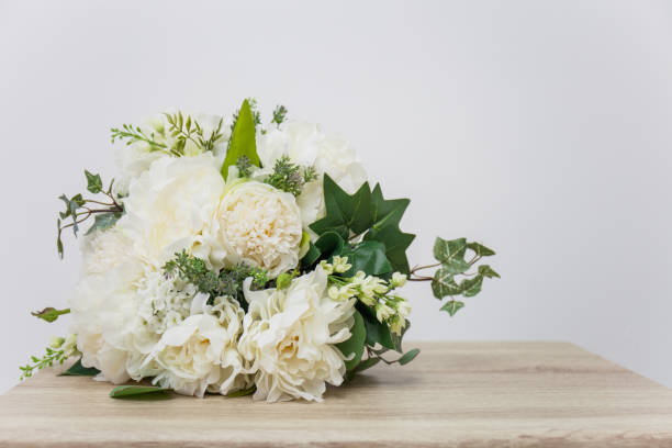 istock mock up of flower on table 950637716